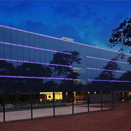 Hotel German Palace Near To Airport Gandhinagar Ngoại thất bức ảnh