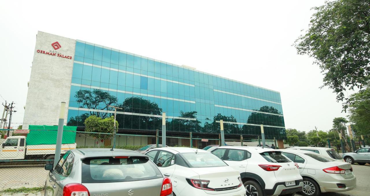 Hotel German Palace Near To Airport Gandhinagar Ngoại thất bức ảnh