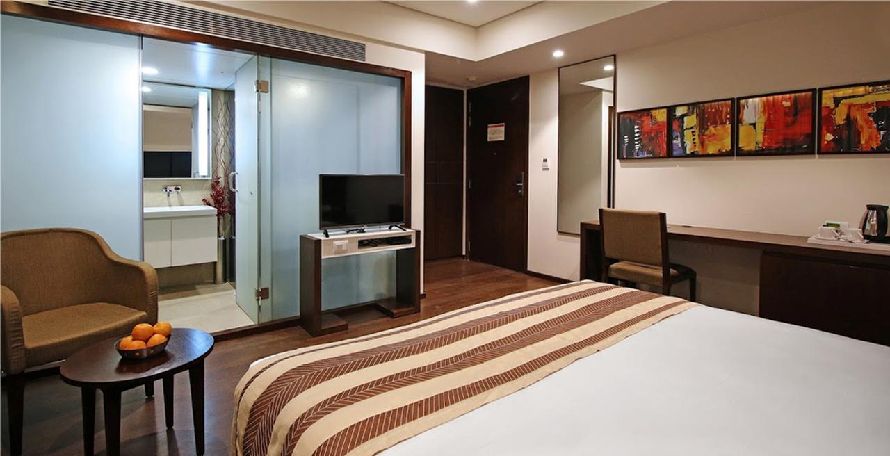 Hotel German Palace Near To Airport Gandhinagar Ngoại thất bức ảnh