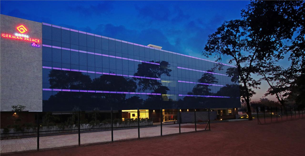 Hotel German Palace Near To Airport Gandhinagar Ngoại thất bức ảnh