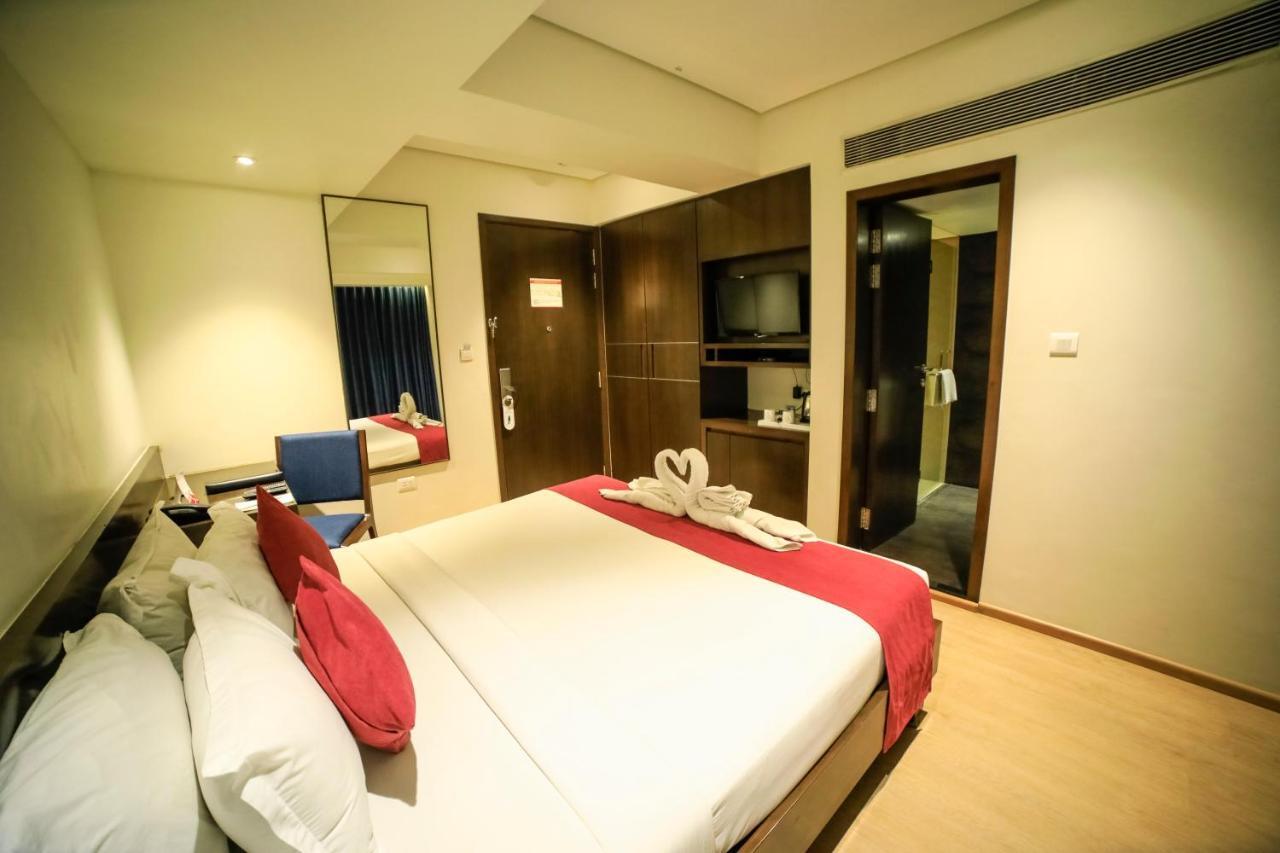 Hotel German Palace Near To Airport Gandhinagar Ngoại thất bức ảnh
