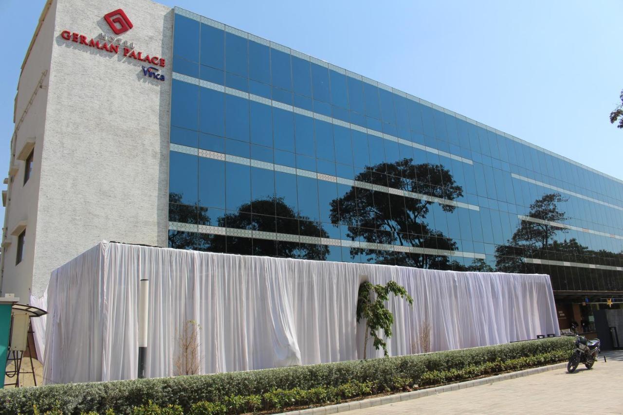 Hotel German Palace Near To Airport Gandhinagar Ngoại thất bức ảnh